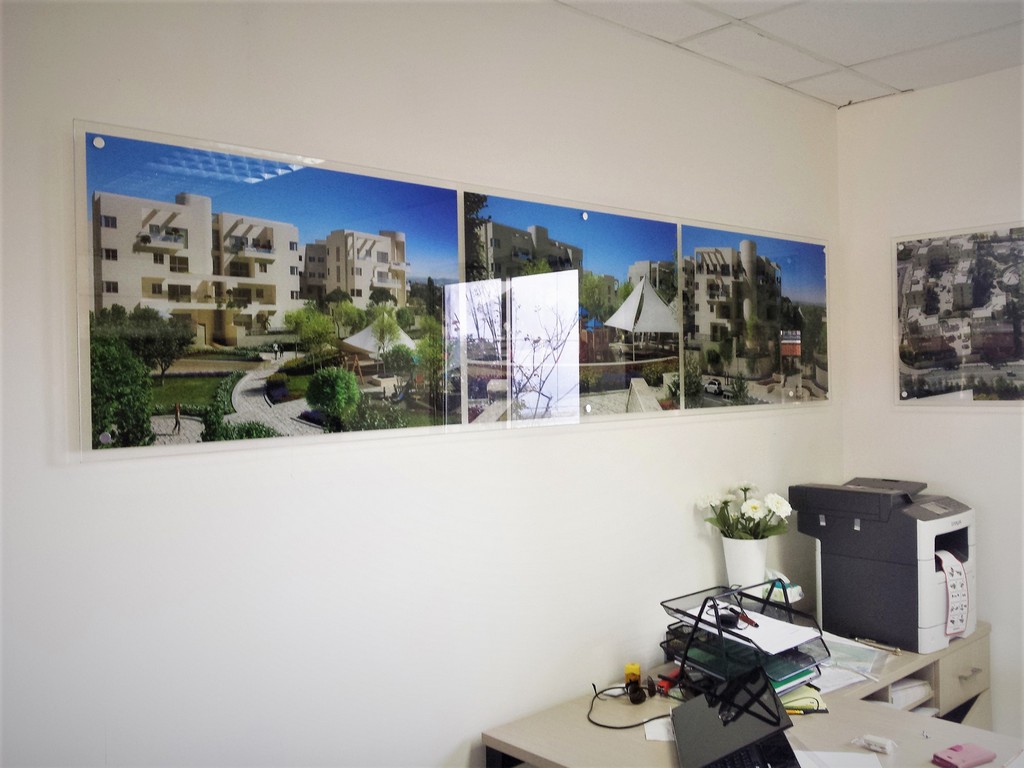 הדפסה על זכוכית דונה