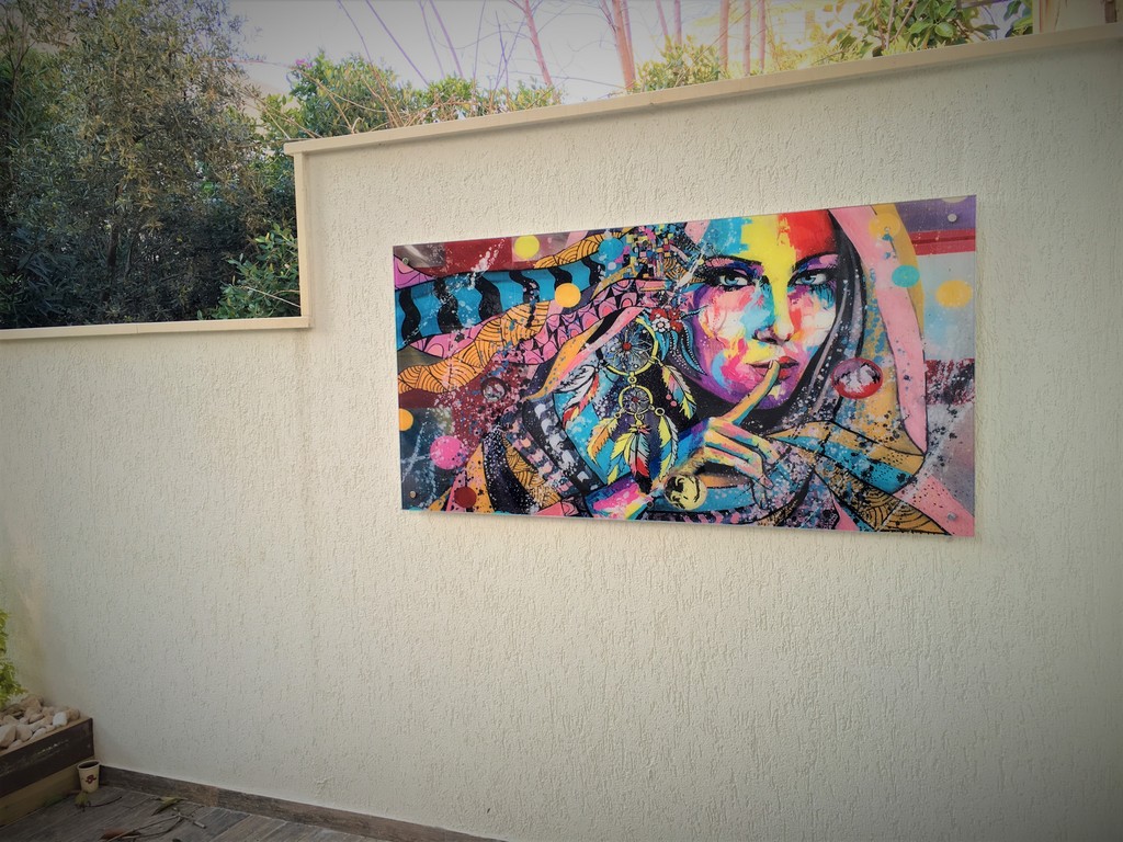 הדפסה על זכוכית צבעונית