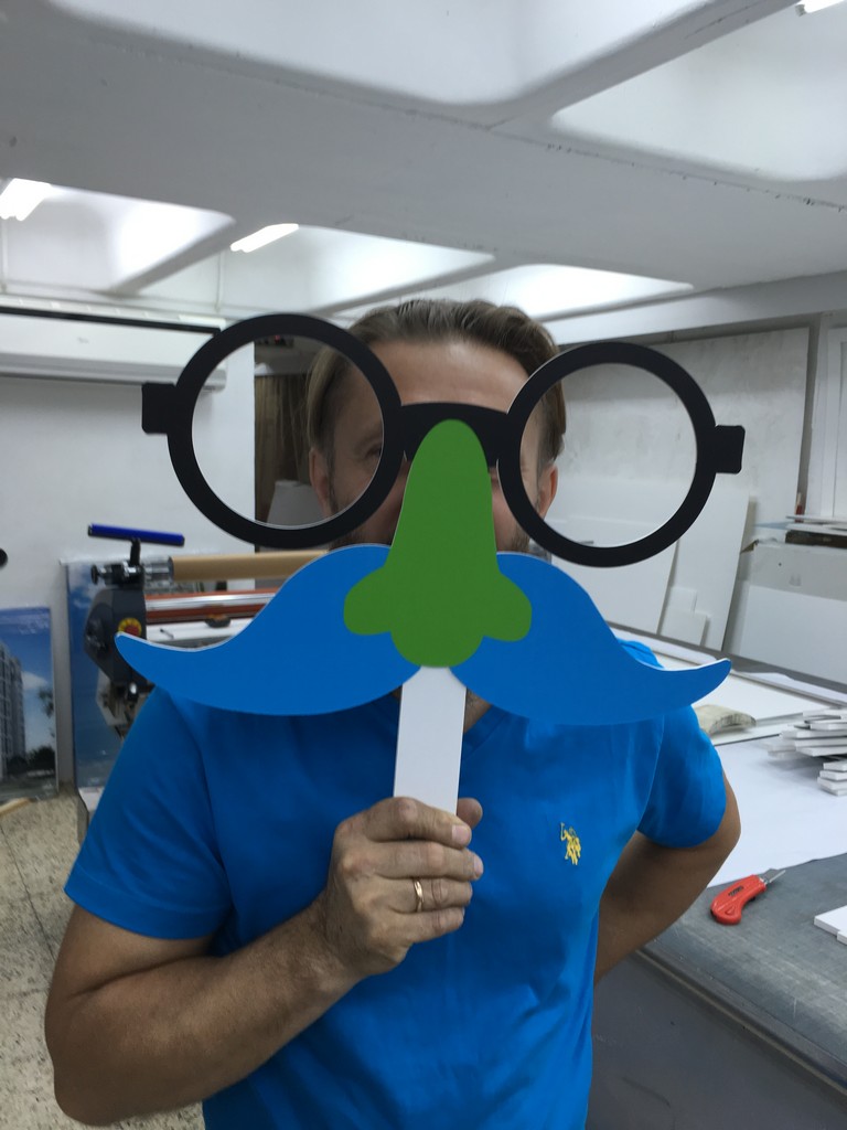 חיתוך צורני PVC