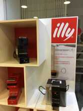 מדבקות למתקן ILLY